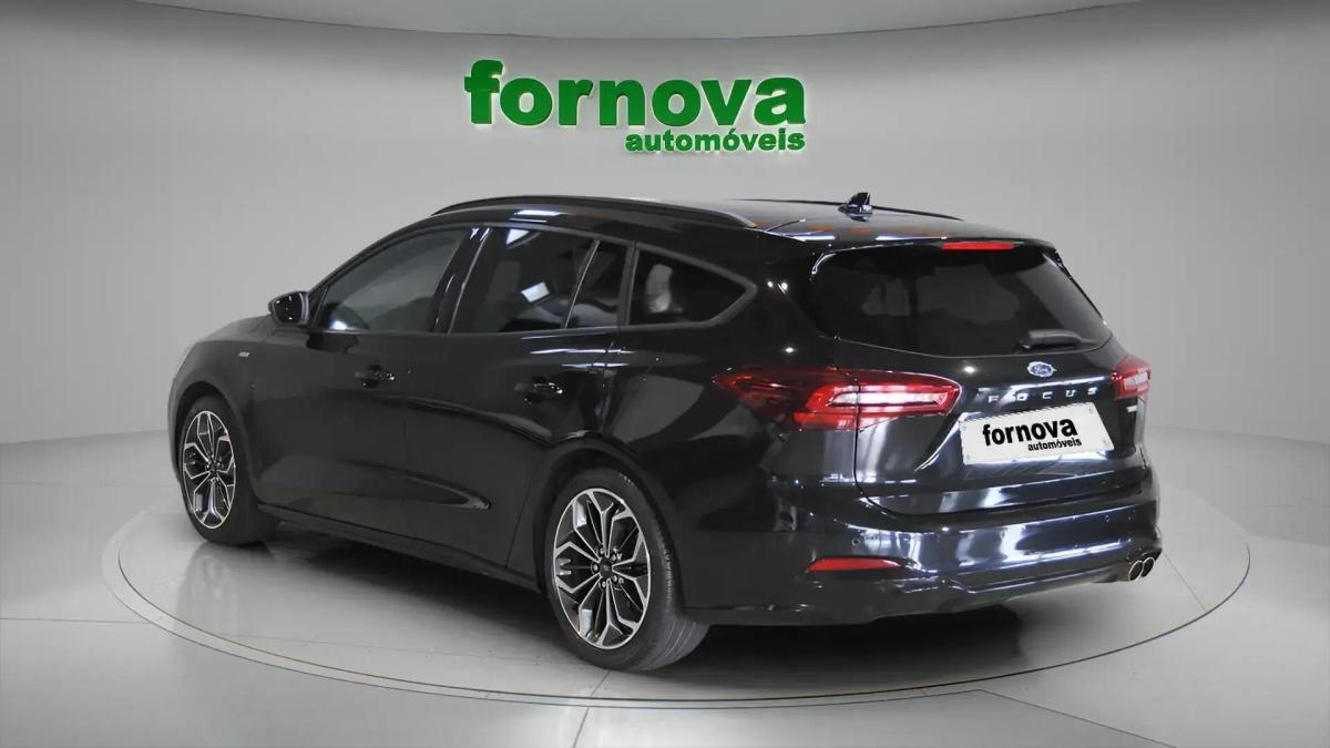 ford-focus-sw-2023-gasolina-998cc