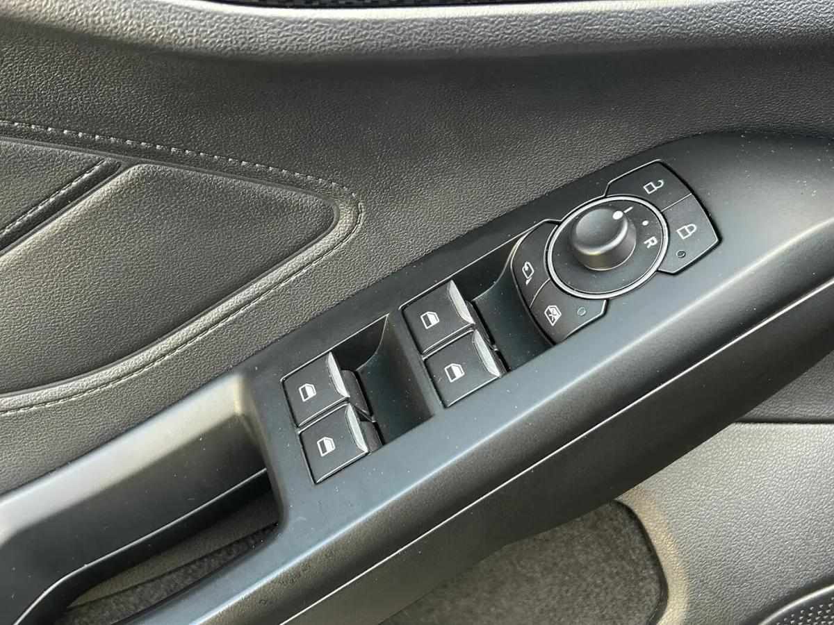 ford-focus-sw-2023-gasolina-998cc