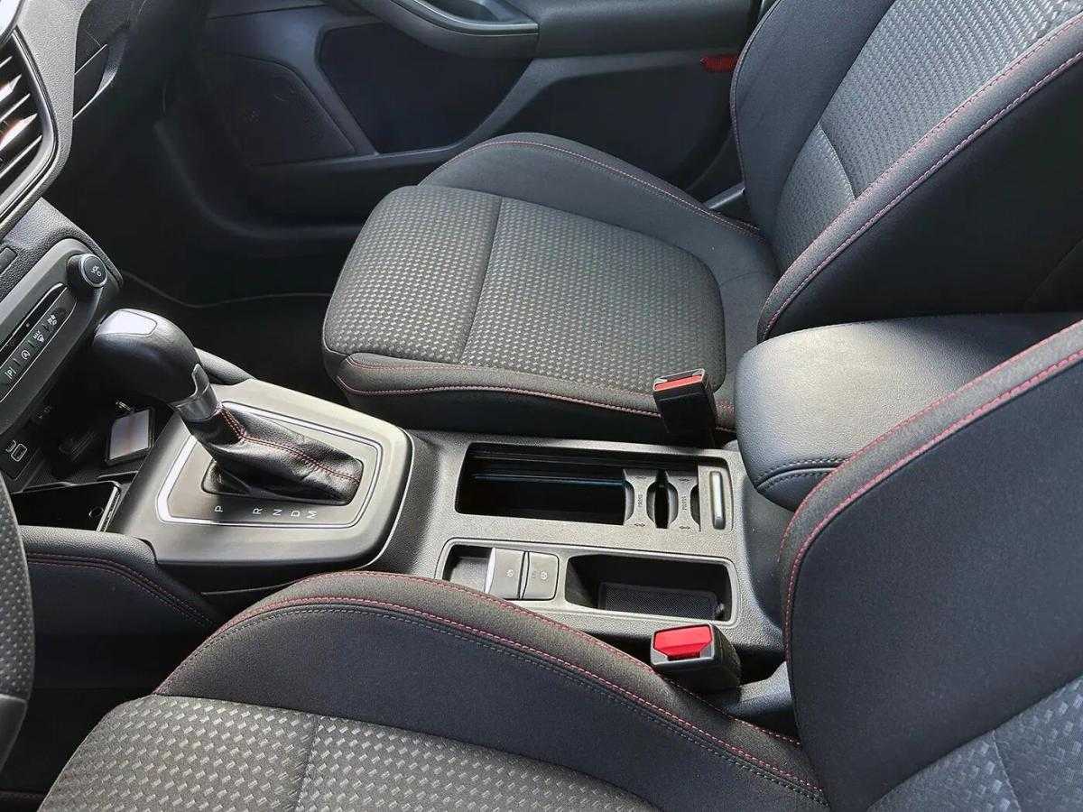 ford-focus-sw-2023-gasolina-998cc