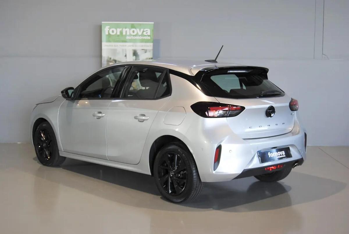 opel-corsa-2025-hibrido-a-gasolina-1199cc