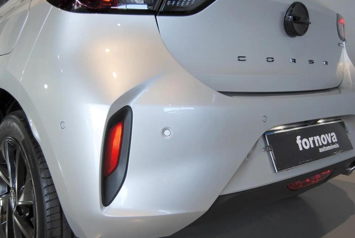 opel-corsa-2025-hibrido-a-gasolina-1199cc