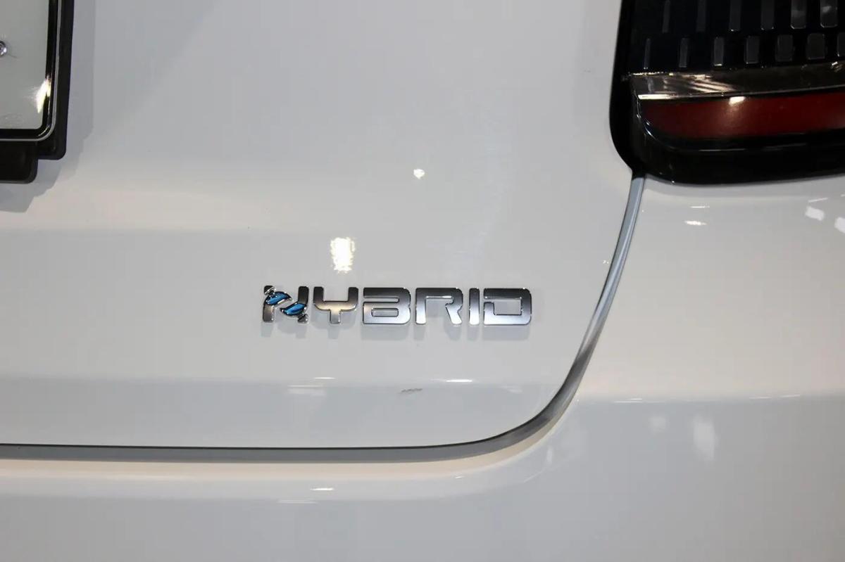 fiat-600-2024-hibrido-a-gasolina-1199cc