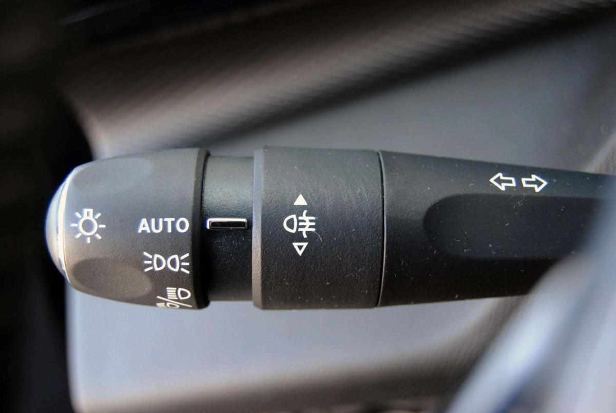 peugeot-308-2022-gasolina-1199cc