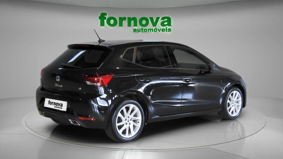seat-ibiza-2024-gasolina-999cc