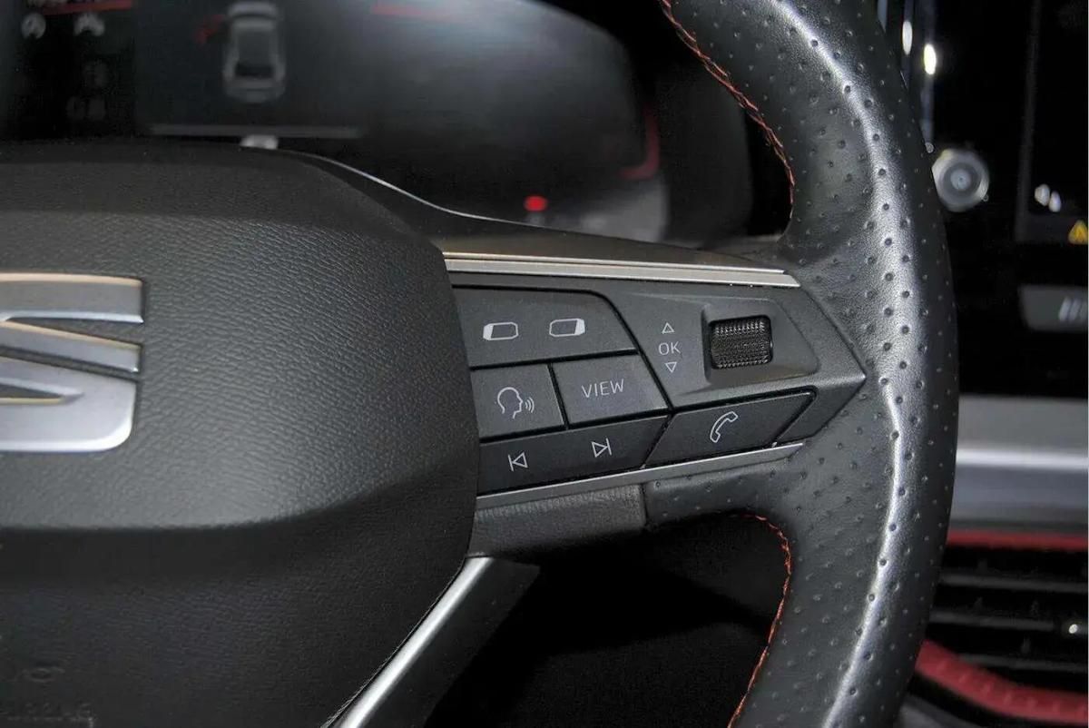 seat-ibiza-2024-gasolina-999cc