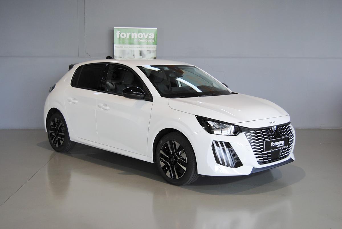 peugeot-208-2025-hibrido-a-gasolina-1199cc