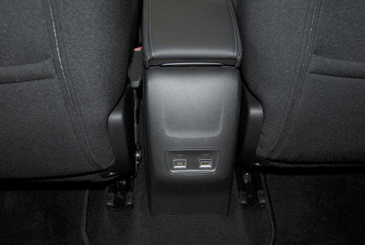 peugeot-208-2025-hibrido-a-gasolina-1199cc