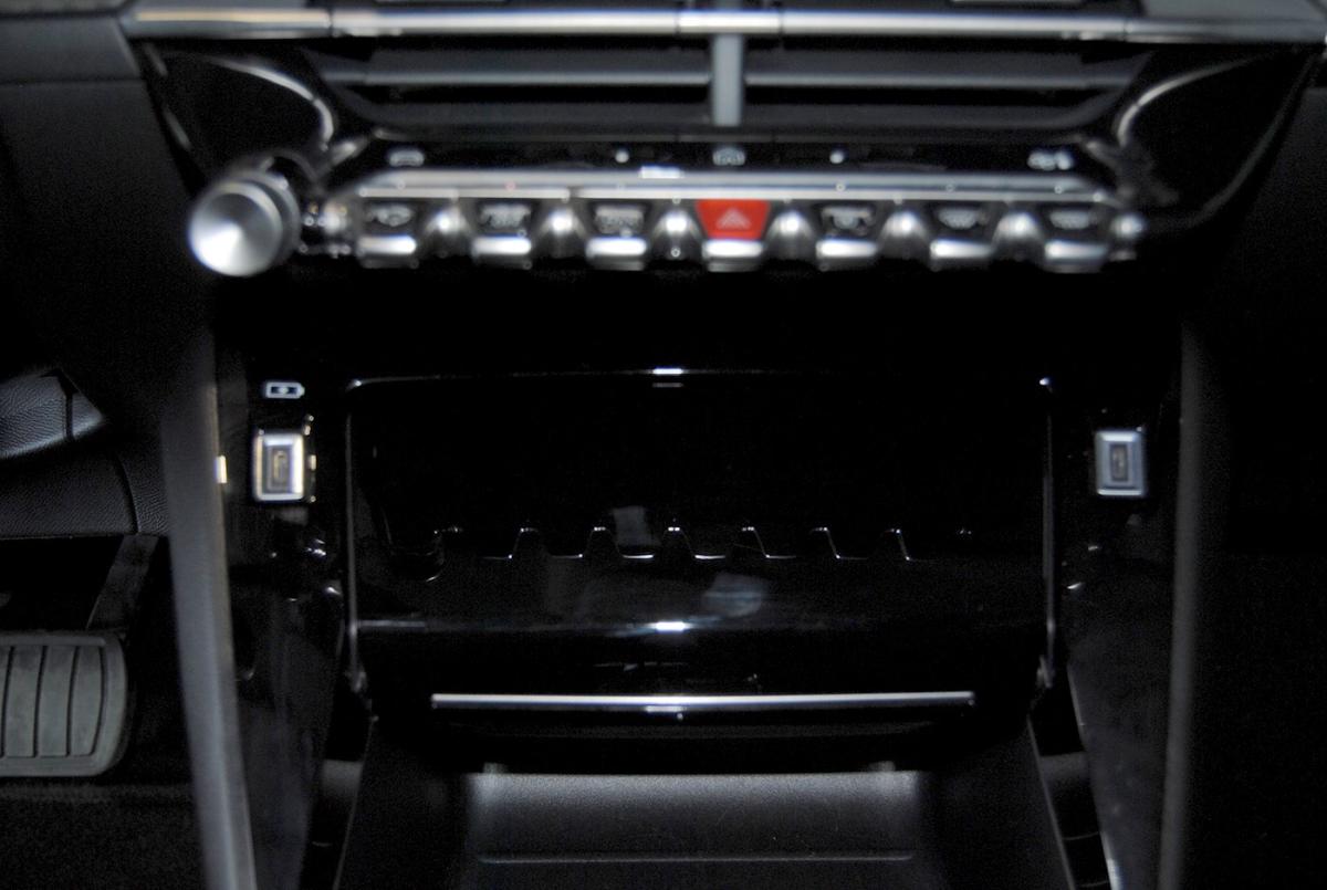 peugeot-208-2025-hibrido-a-gasolina-1199cc
