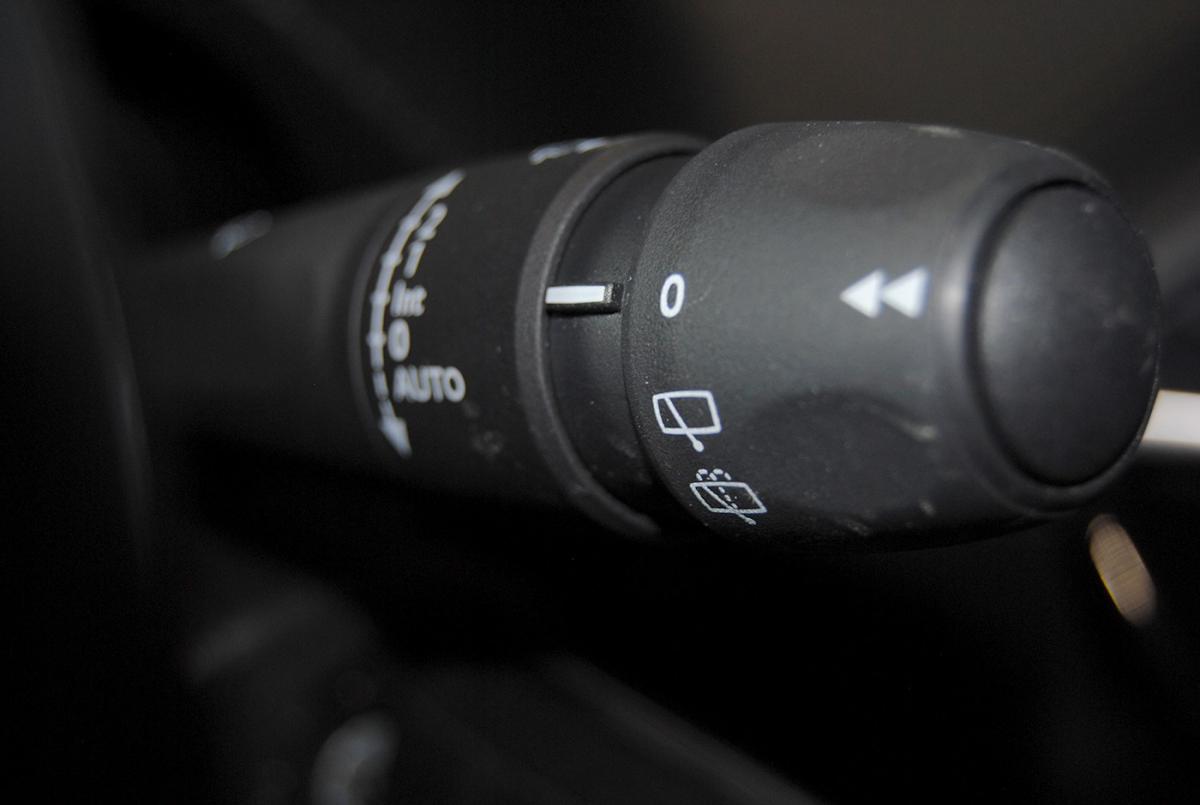 peugeot-208-2025-hibrido-a-gasolina-1199cc