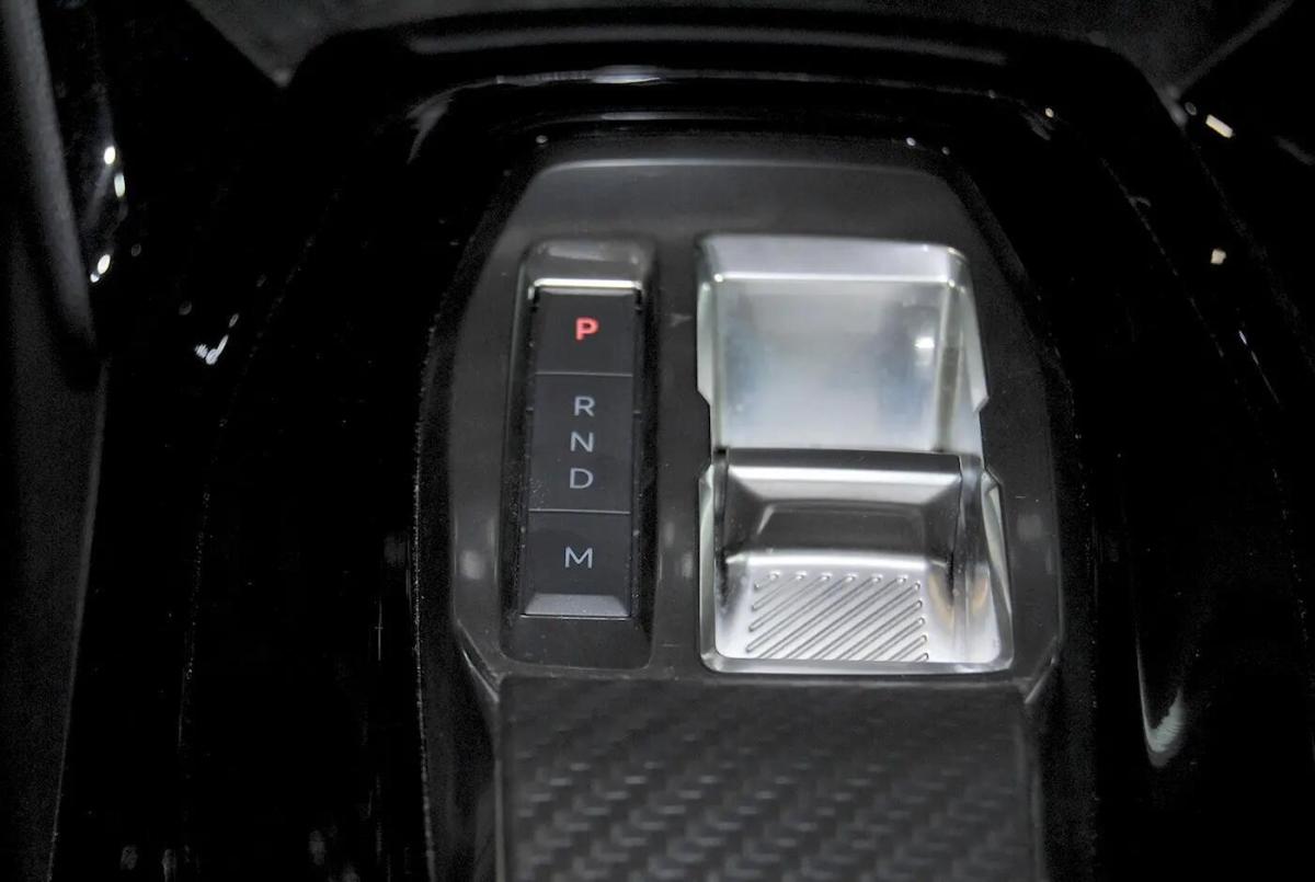 peugeot-2008-2025-gasolina-1199cc