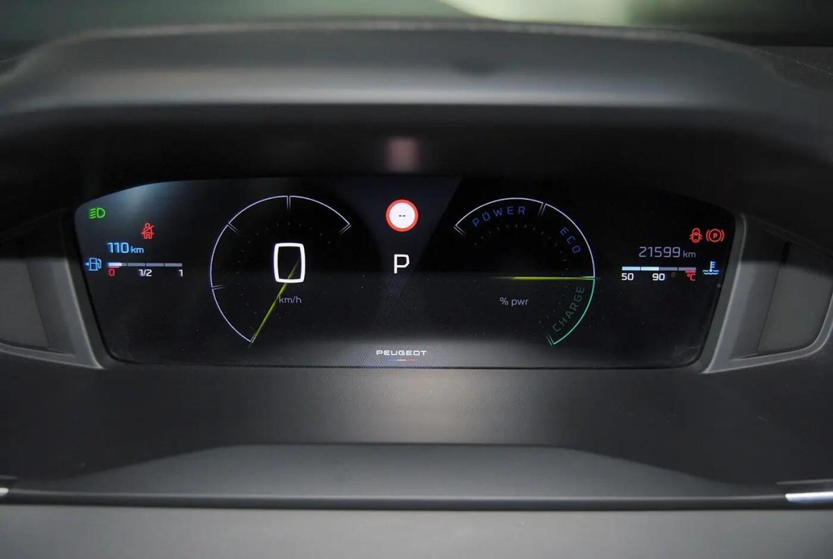 peugeot-2008-2025-gasolina-1199cc