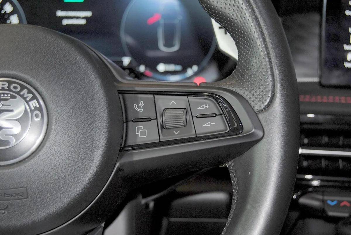alfa-romeo-tonale-2023-hibrido-a-gasolina-1332cc