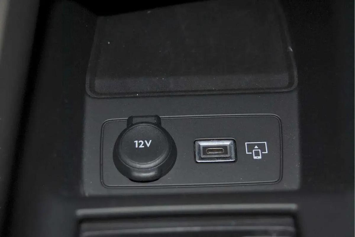 peugeot-308-sw-2024-diesel-1499cc