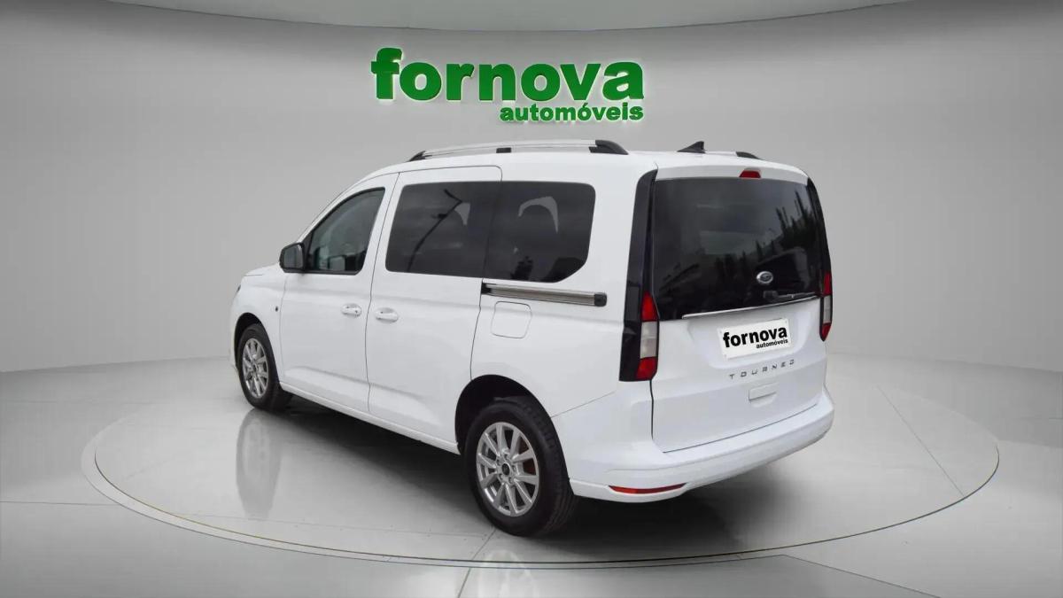 ford-tourneo-connect-2023-diesel-1968cc