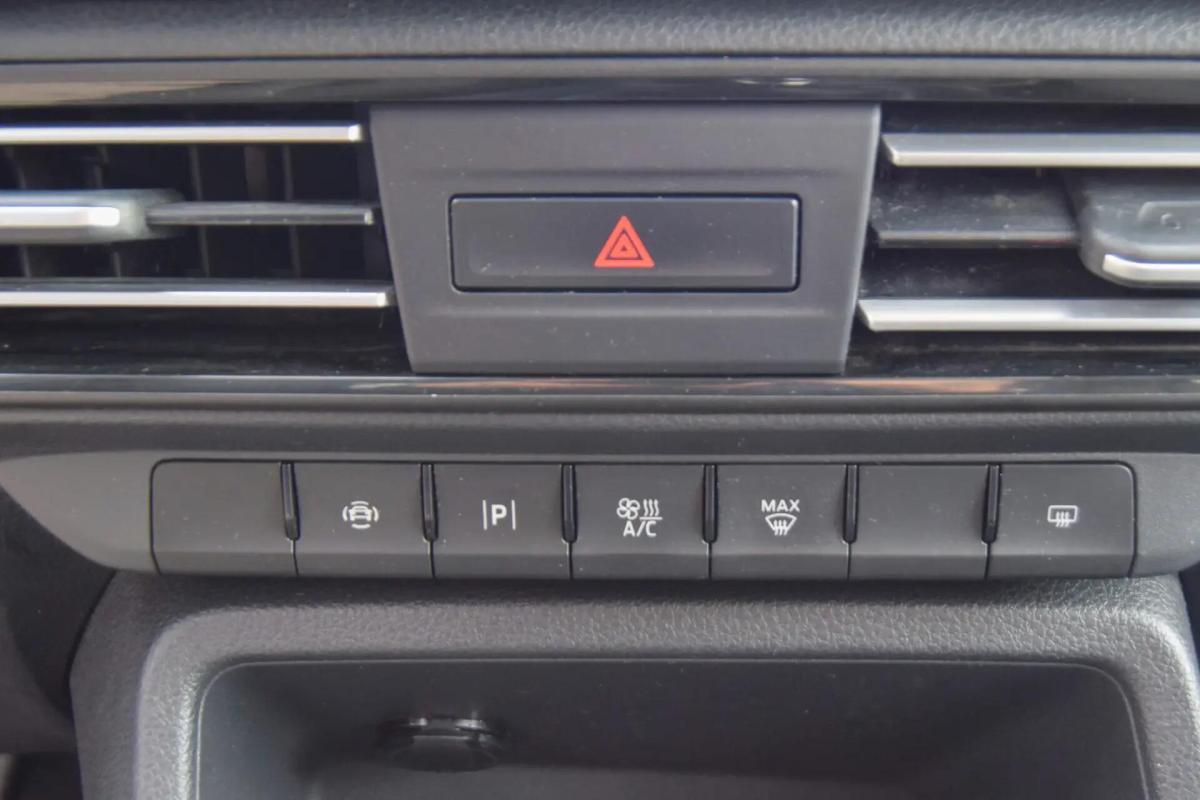 ford-tourneo-connect-2023-diesel-1968cc
