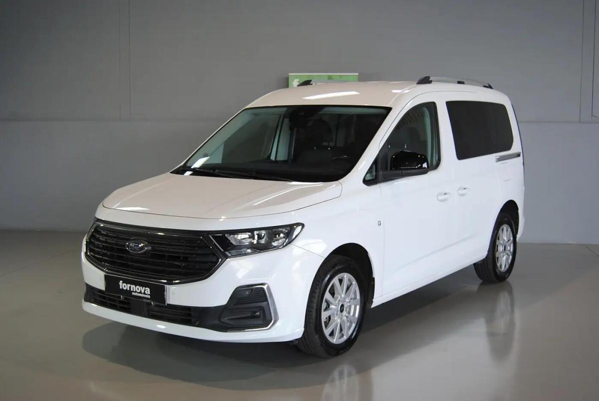 ford-tourneo-connect-2023-diesel-1968cc
