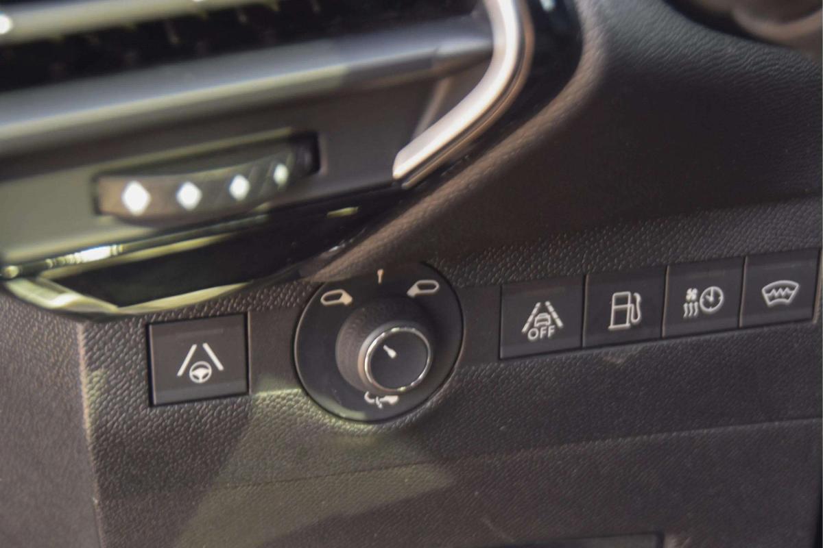 ds-ds-7-crossback-2021-hibrido-a-gasolina-1598cc