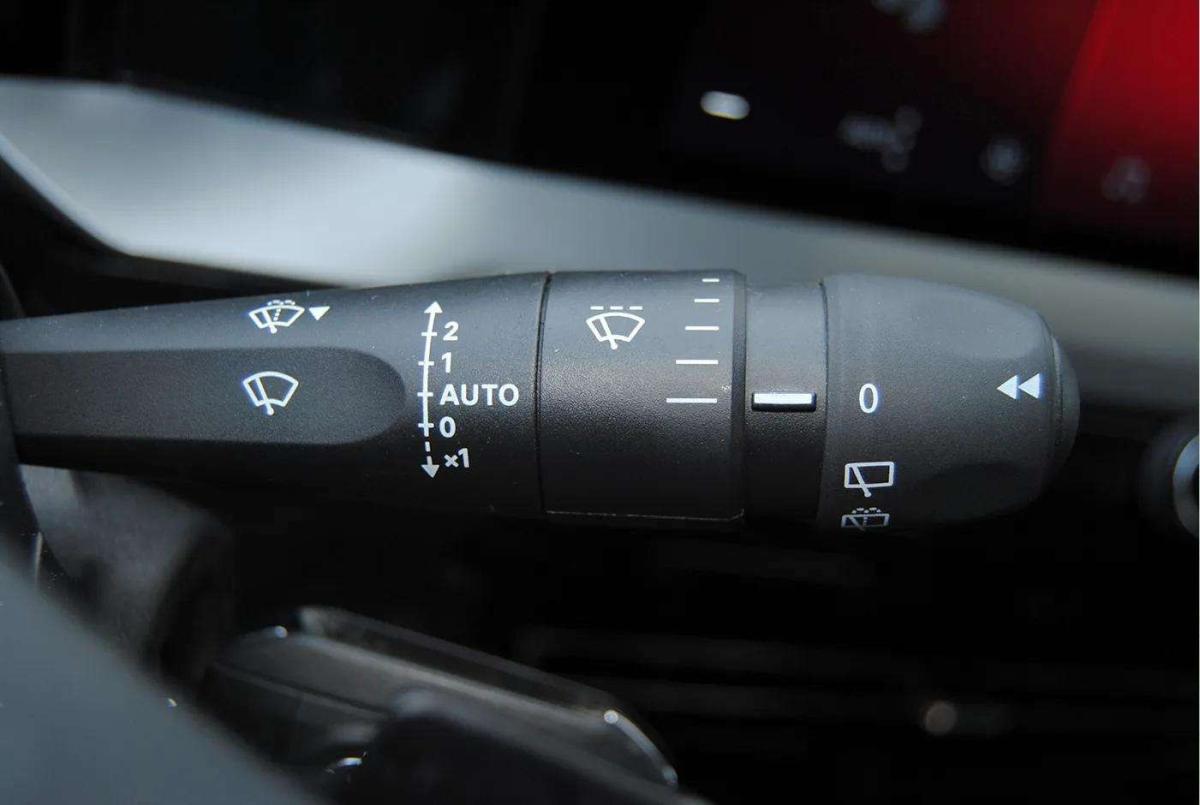 opel-mokka-2025-hibrido-a-gasolina-1199cc