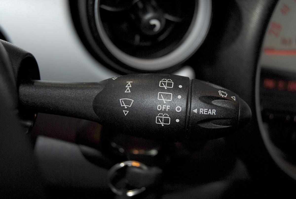 mini-one-2011-diesel-1560cc