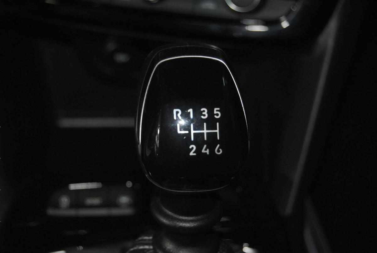 opel-mokka-2024-gasolina-1199cc