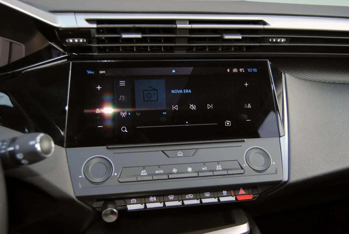 peugeot-308-2022-gasolina-1199cc