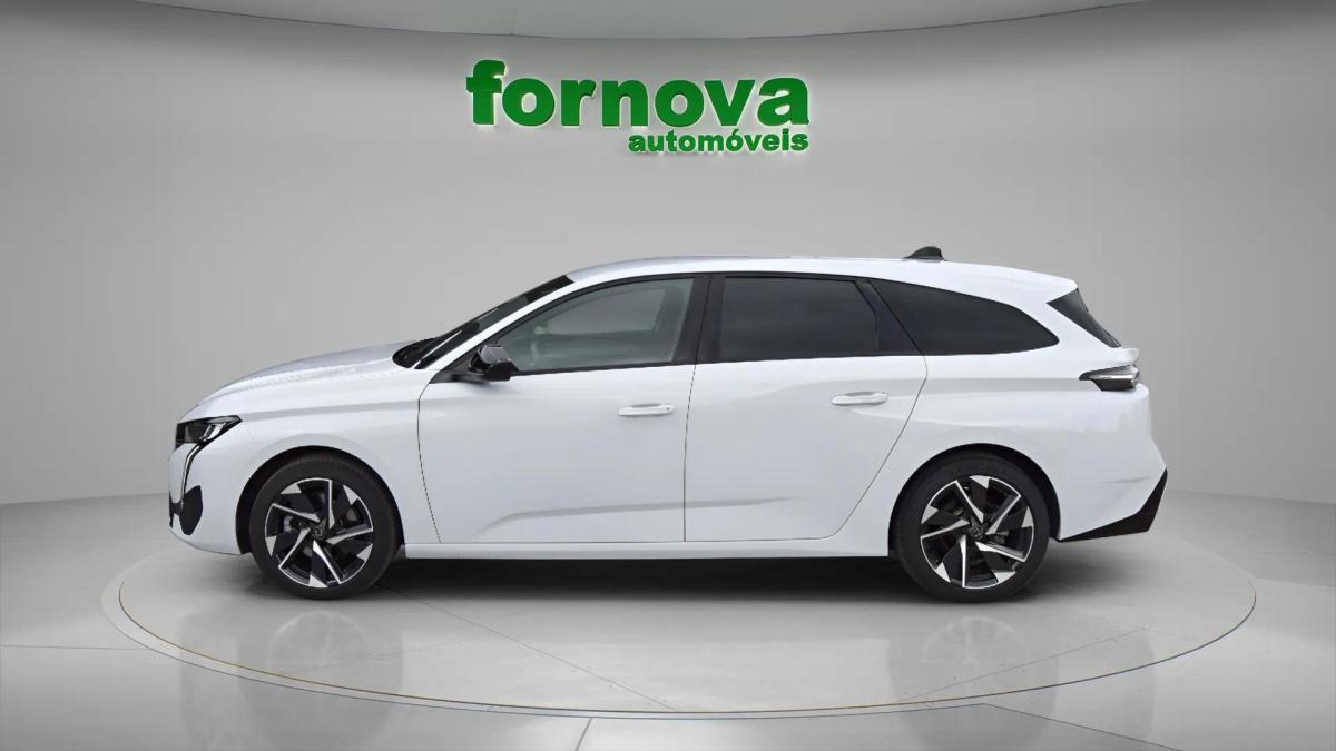 peugeot-308-sw-2025-hibrido-a-gasolina-1200cc
