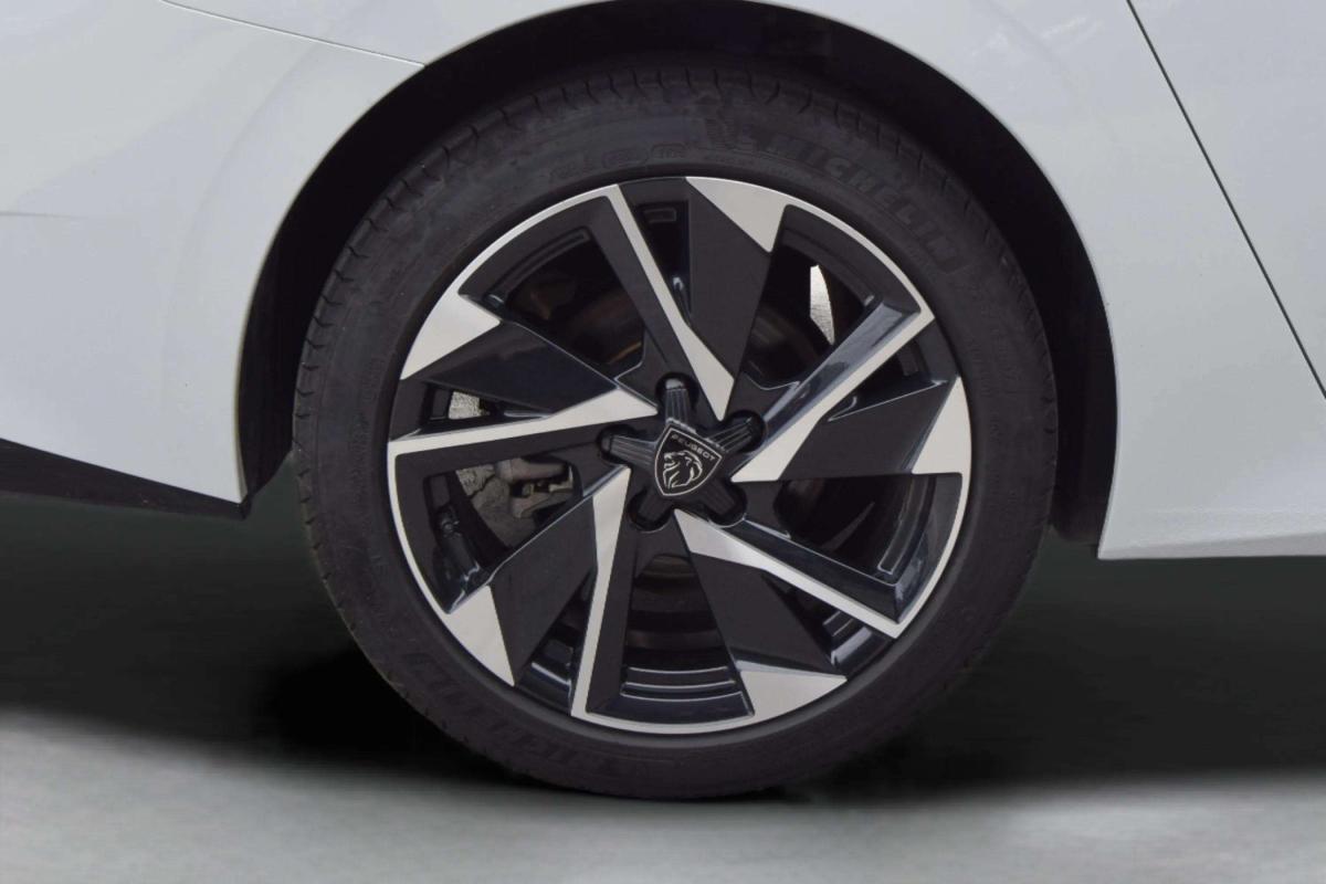 peugeot-308-sw-2025-hibrido-a-gasolina-1200cc