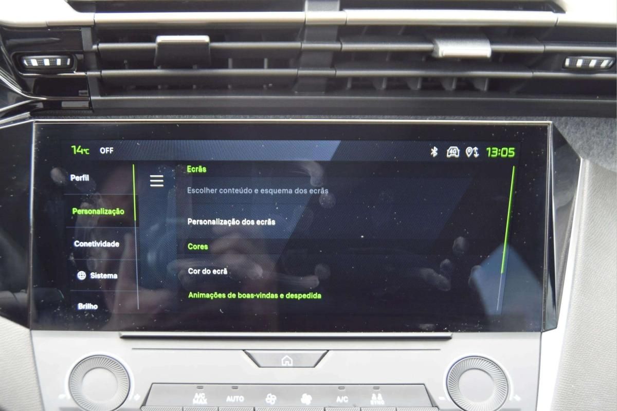 peugeot-308-sw-2025-hibrido-a-gasolina-1200cc