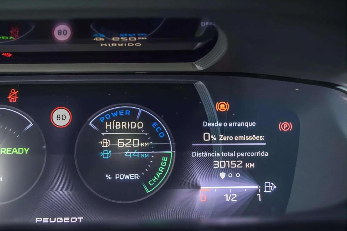 peugeot-408-2023-hibrido-a-gasolina-1598cc