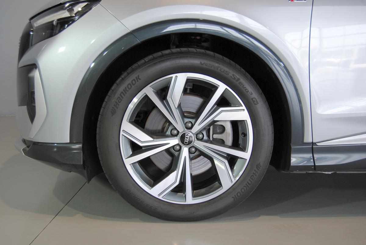 audi-q4-e-tron-2024-eletrico-0cc