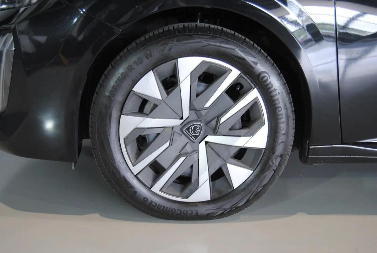 peugeot-208-2024-gasolina-1199cc