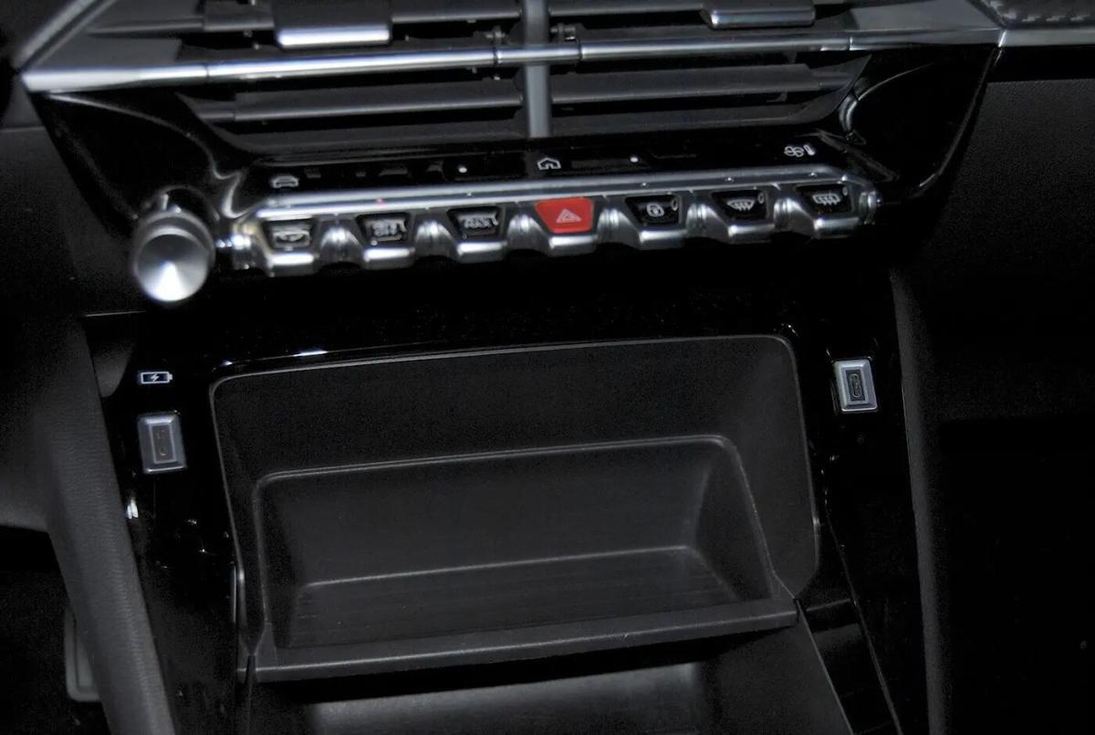 peugeot-208-2024-gasolina-1199cc