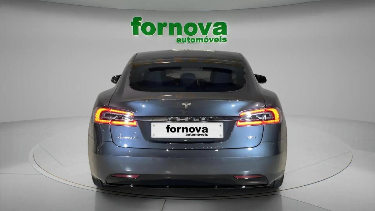 tesla-model-s-2018-eletrico-0cc