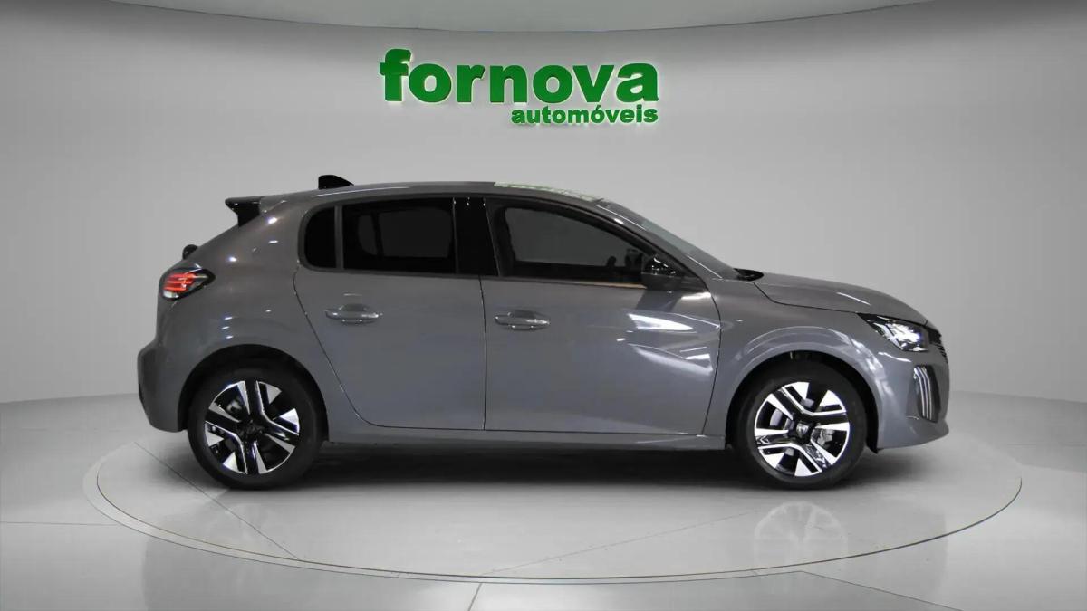peugeot-208-2025-hibrido-a-gasolina-1199cc