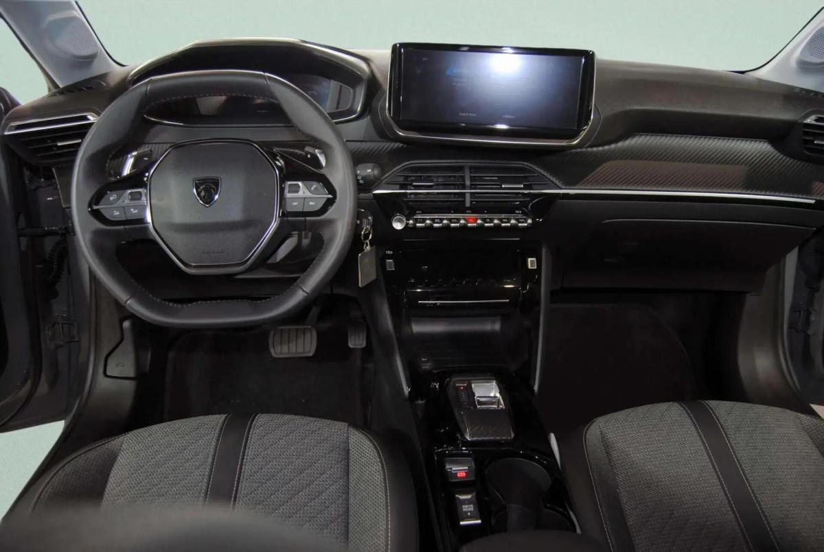 peugeot-208-2025-hibrido-a-gasolina-1199cc