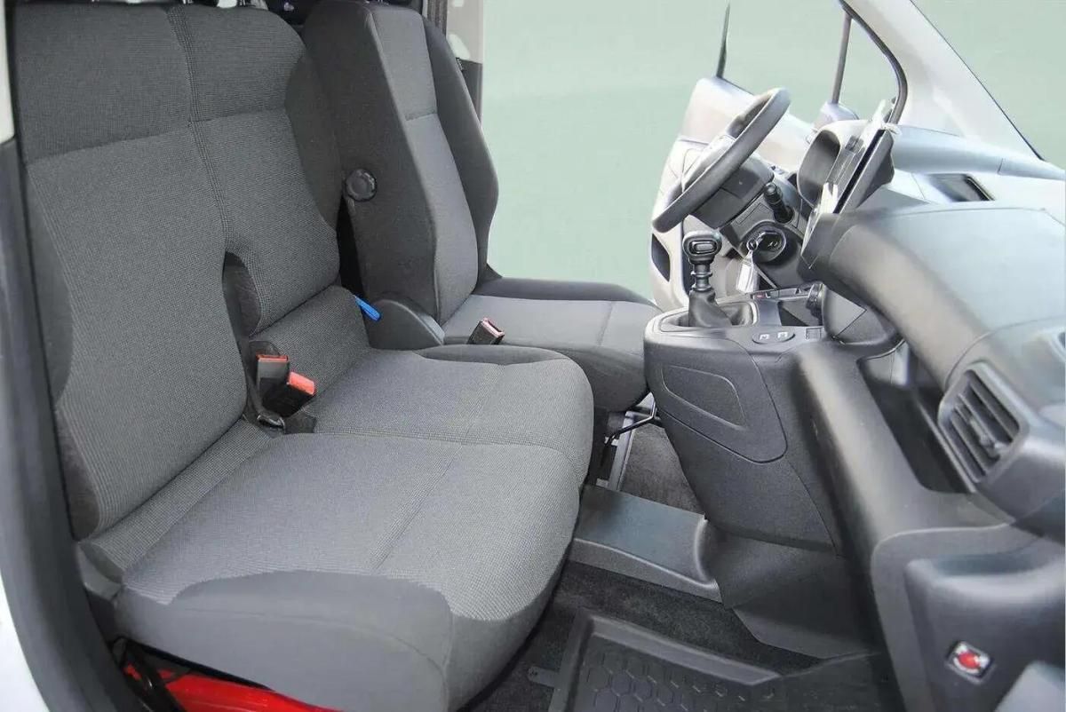 opel-combo-2025-diesel-1499cc