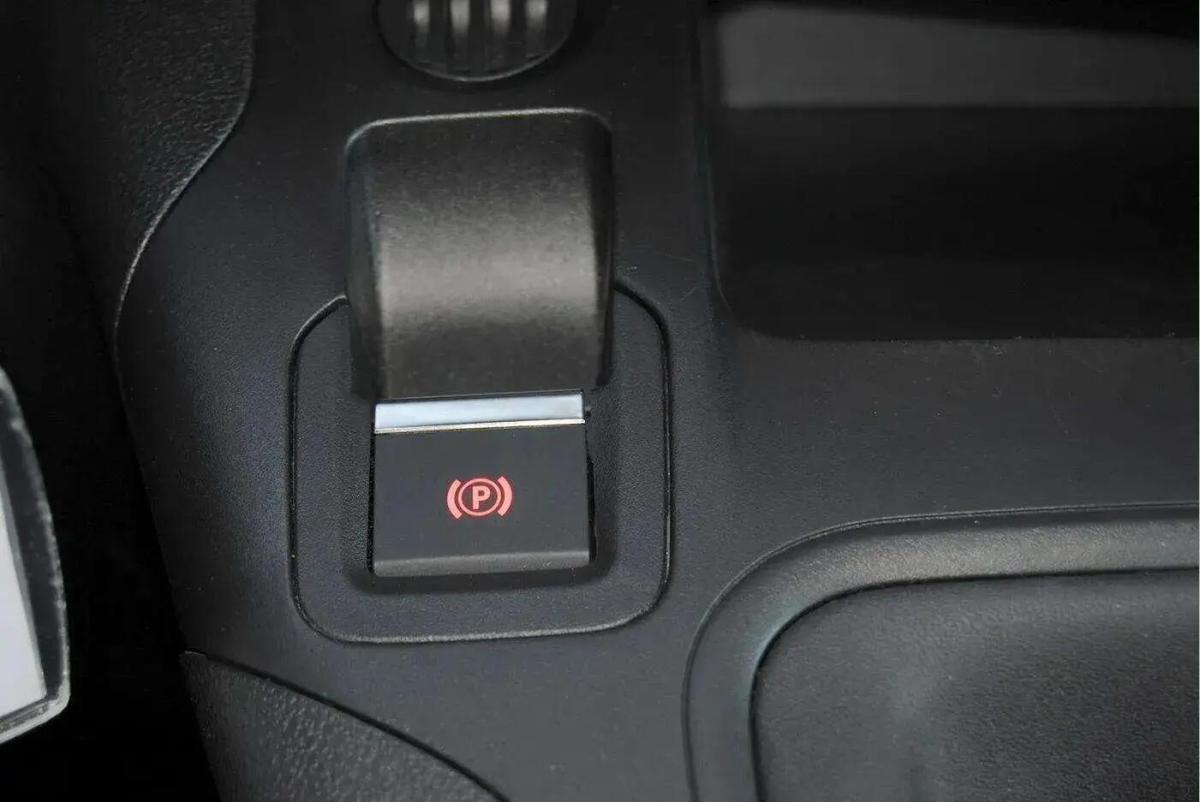 opel-combo-2025-diesel-1499cc
