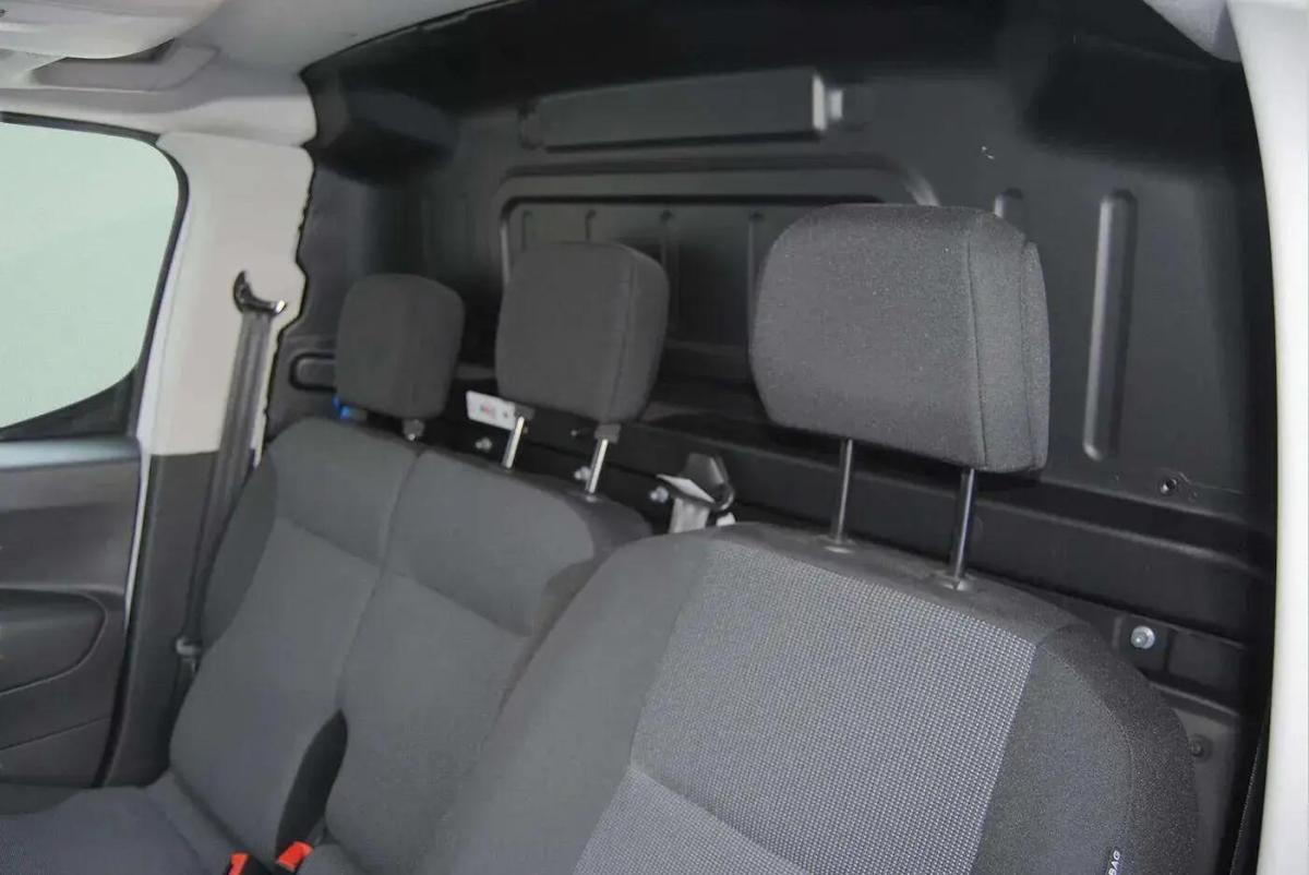 opel-combo-2025-diesel-1499cc