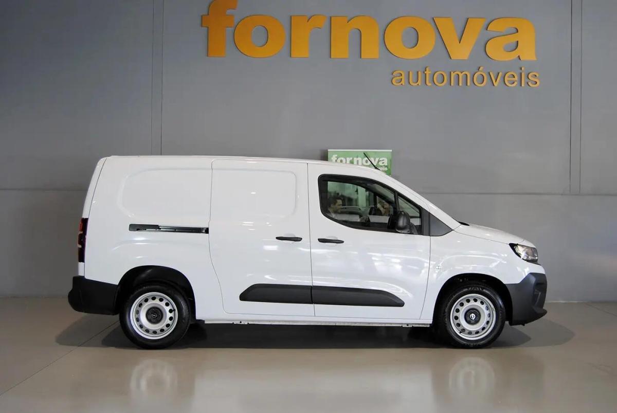 opel-combo-2025-diesel-1499cc