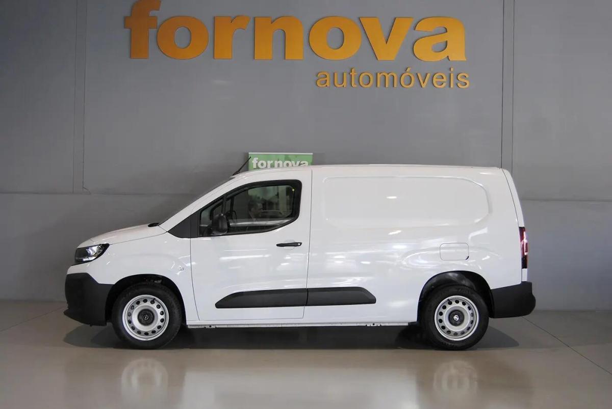 opel-combo-2025-diesel-1499cc