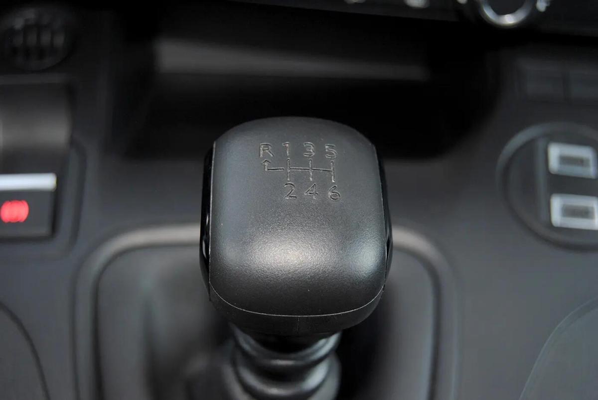 opel-combo-2025-diesel-1499cc