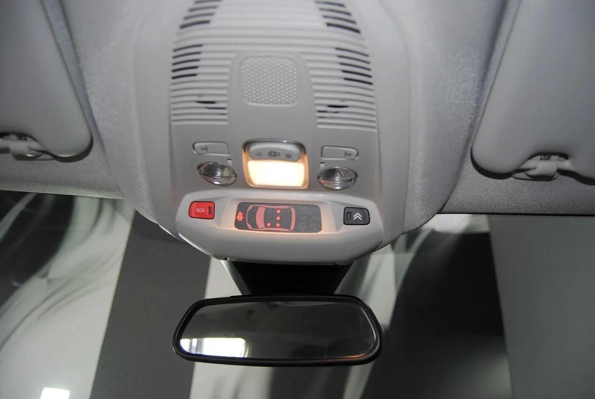 citroen-c5-aircross-2024-gasolina-1199cc