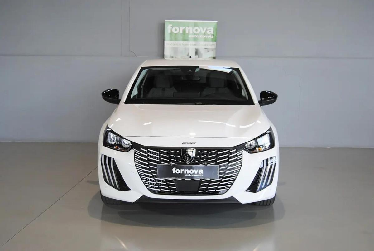 peugeot-208-2025-gasolina-1199cc