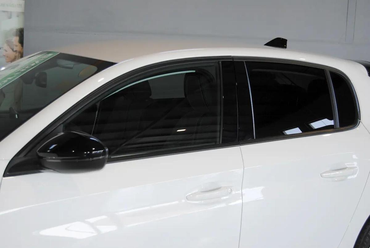 peugeot-208-2025-gasolina-1199cc