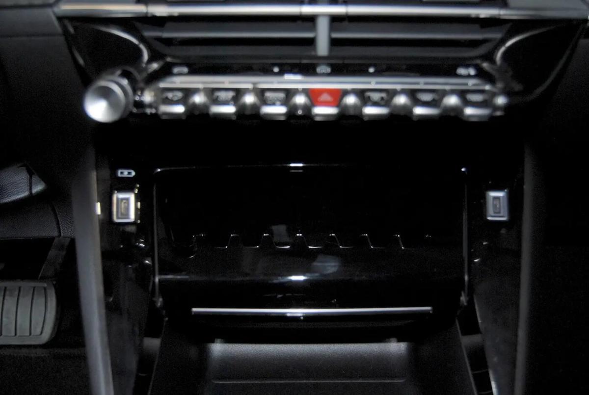 peugeot-208-2025-gasolina-1199cc