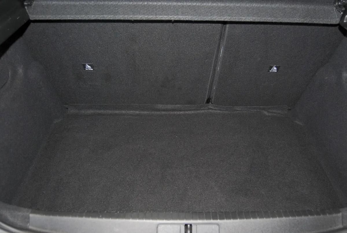 peugeot-208-2025-gasolina-1199cc