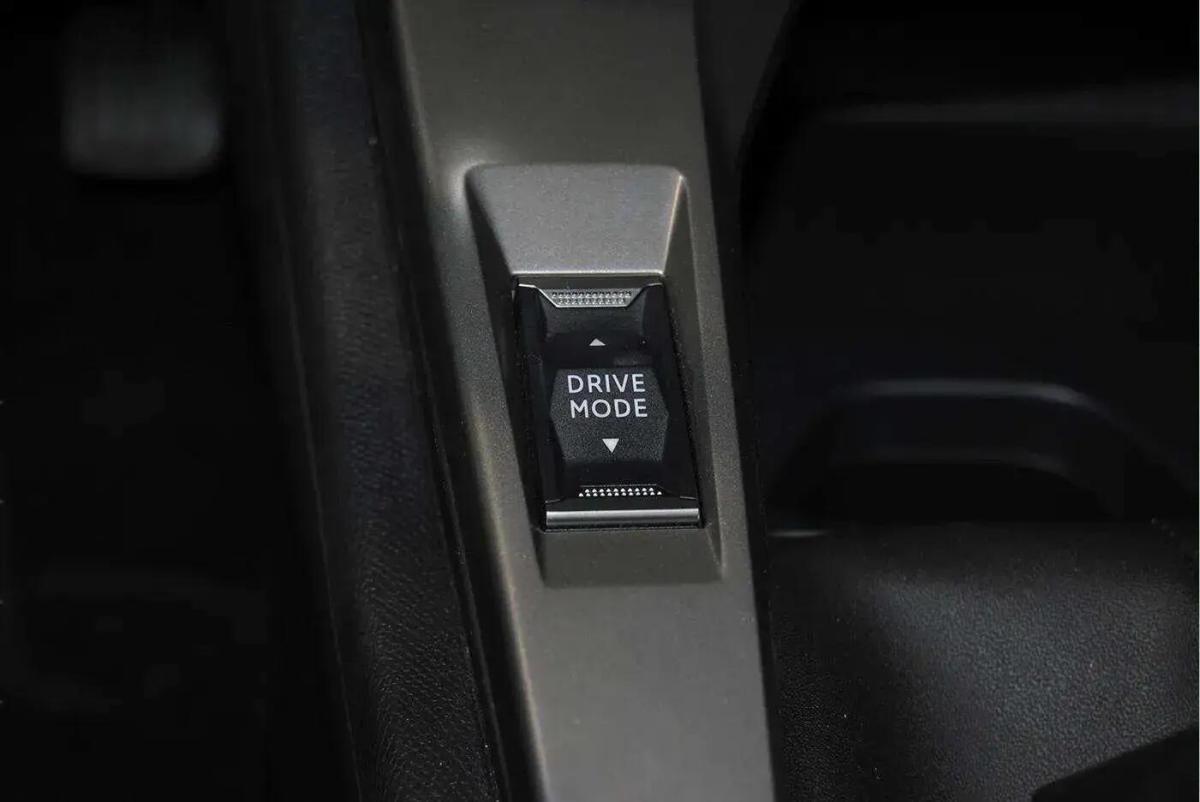 peugeot-308-2022-diesel-1499cc