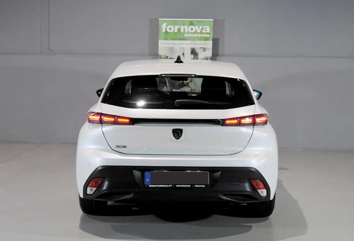 peugeot-308-2022-diesel-1499cc