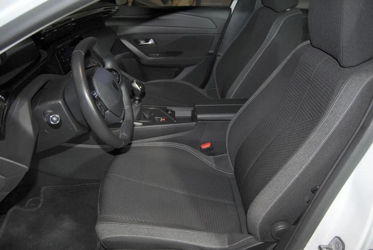 peugeot-308-2022-diesel-1499cc
