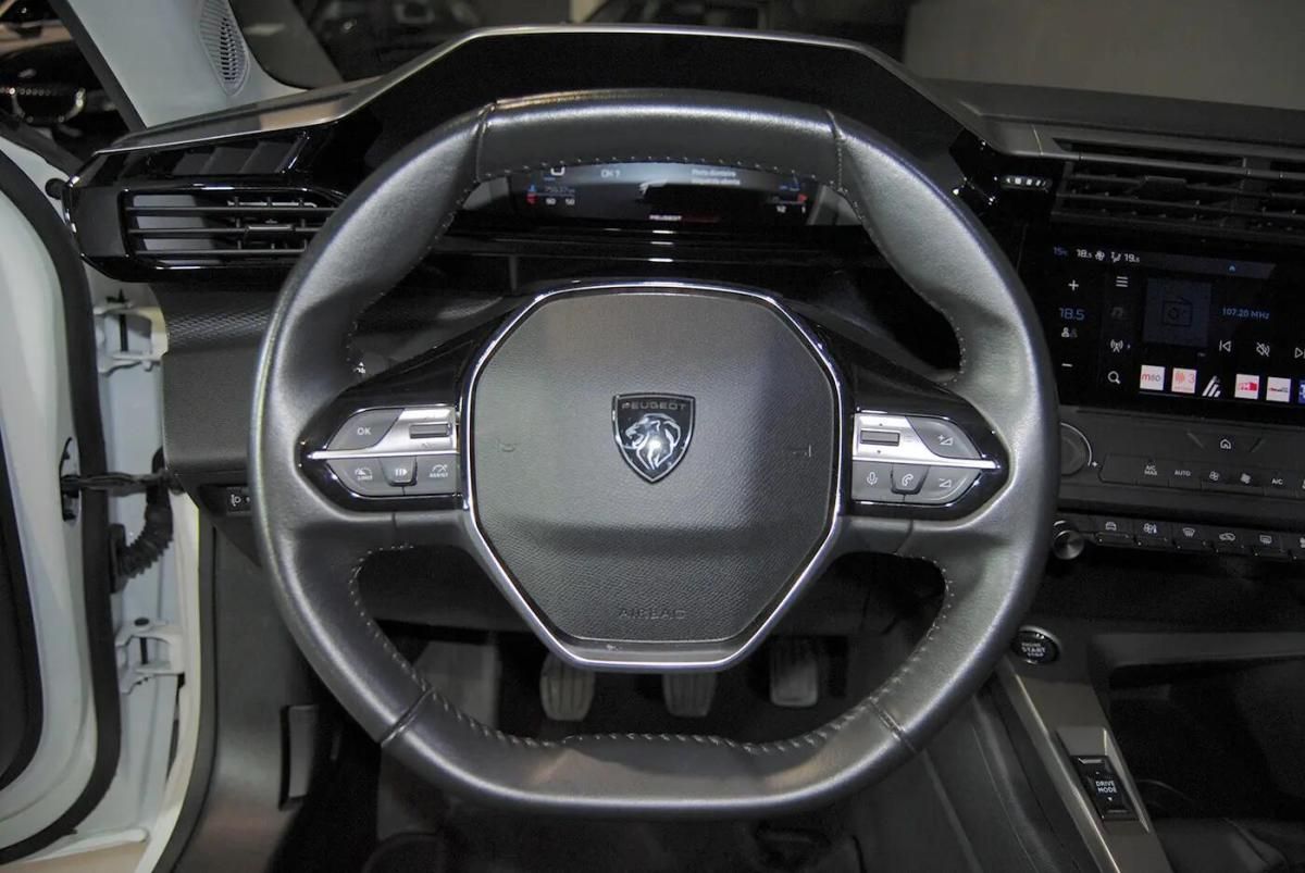 peugeot-308-2022-diesel-1499cc